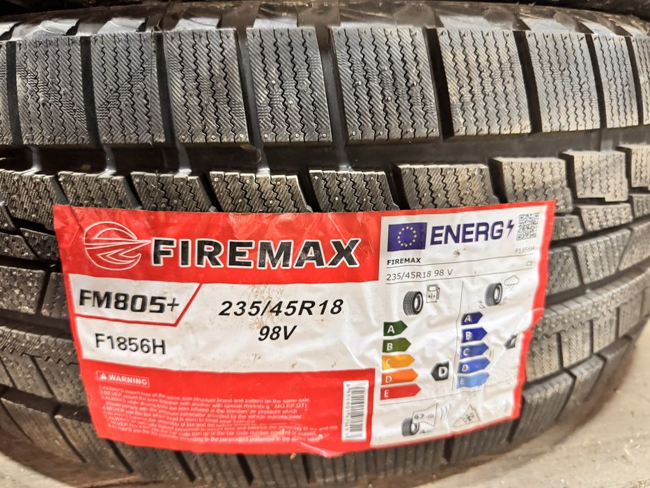 Шины 235/45 R18 Firemax
