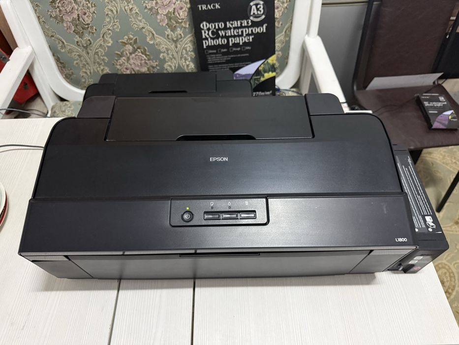 Epson L1800 в хорошем состоянии!