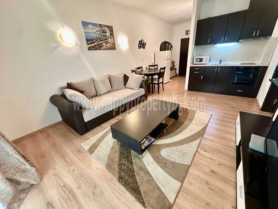 Продава се Двустаен апартамент в к.к. Слънчев бряг - 85 кв.м за 989 €/кв.м - Снимка #2