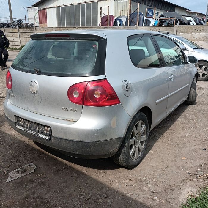 Dezmembrari  VW GOLF 5  2003  > 2009 2.0 TDI 16V Motorina