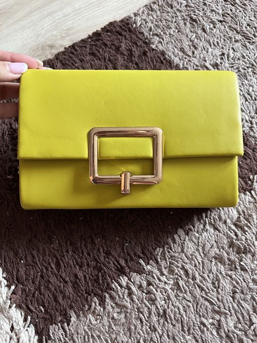 Малка дамска чанта