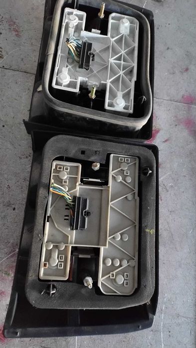 Stopuri stanga dreapta Renault 19