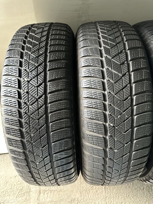 225/60 R18 Pirelli Sottozero 3 RUN FLAT