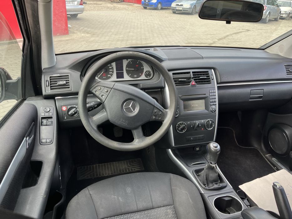 Piese mercedes b 180 cdi