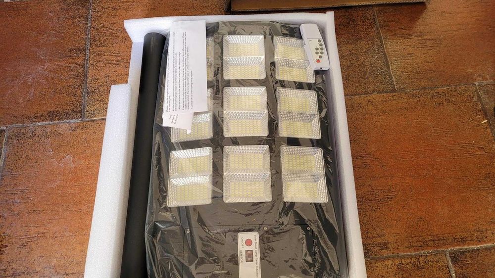 HYPOW 1000W соларна лампа за открито със сензор за движение, 30000lm