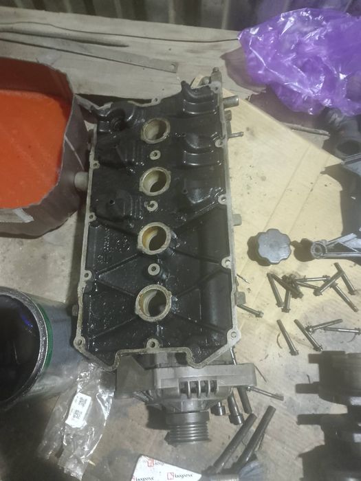 Мотор головка блок