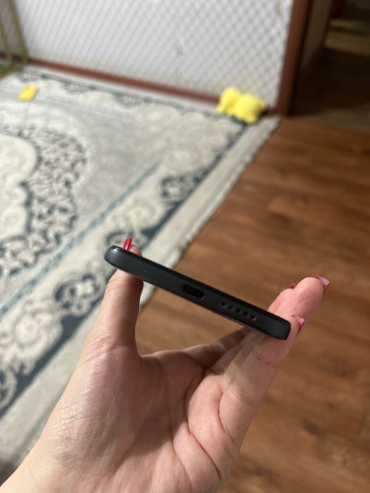 Телефон Redmi Note 11
