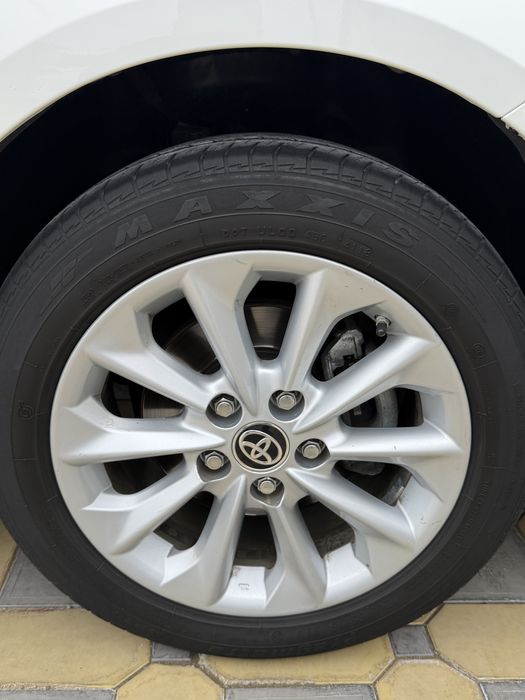 Продам диски с резиной