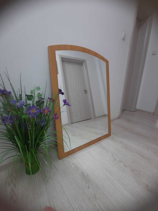 Oгледало за портманто или спалня