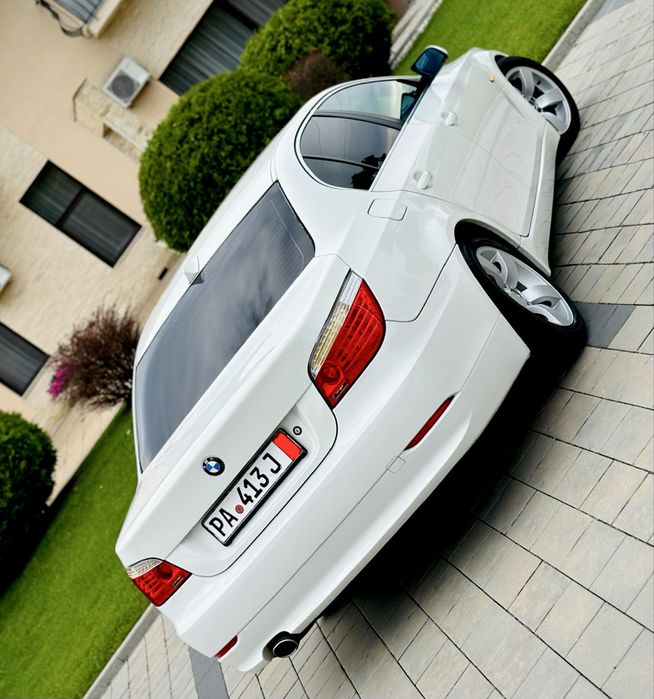 BMW 5 Series 2009 — imagine 4