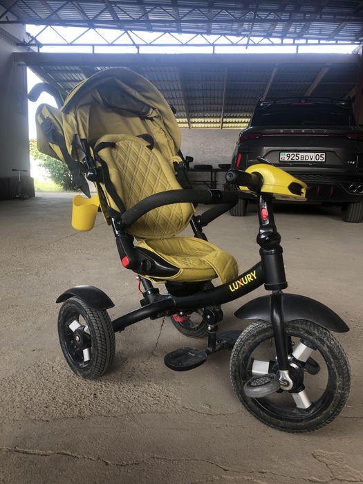 Срочно! Детский трехколесный велосипед