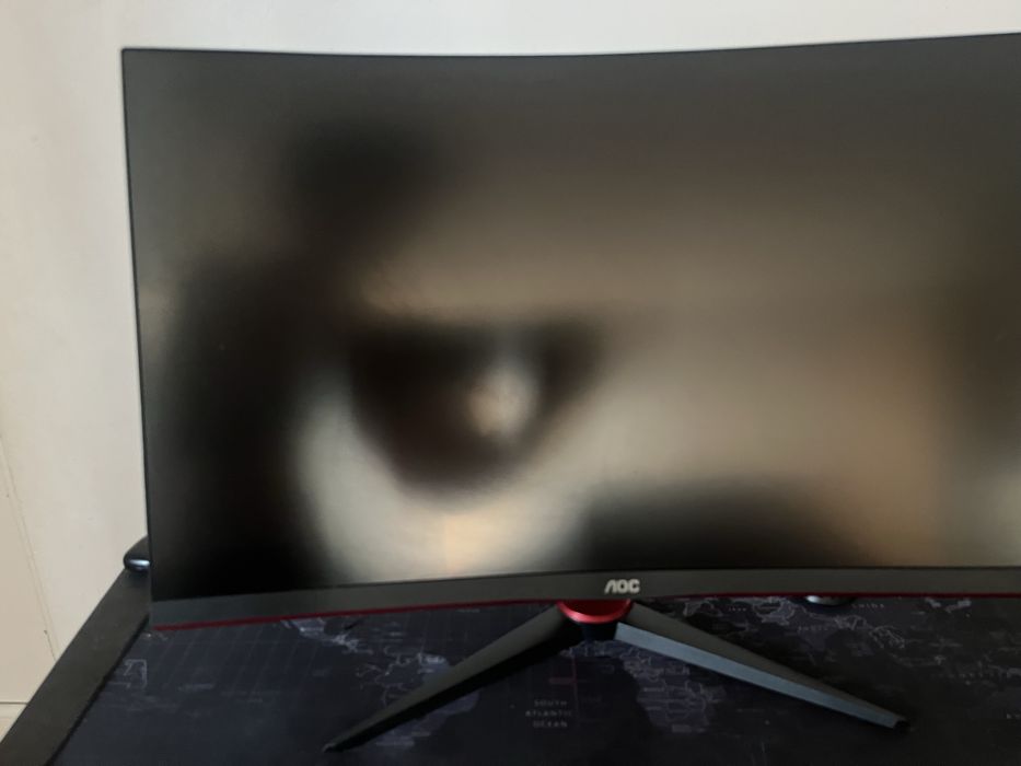 Monitor AOC 240hz curbat
