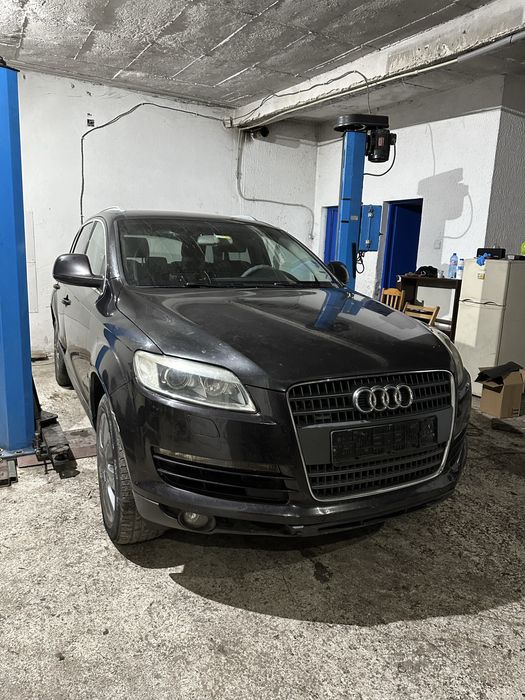 Audi q7 на части