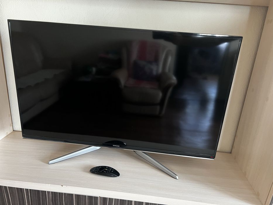 Продам SMART LED телевизор Samsung UE40H6650AT