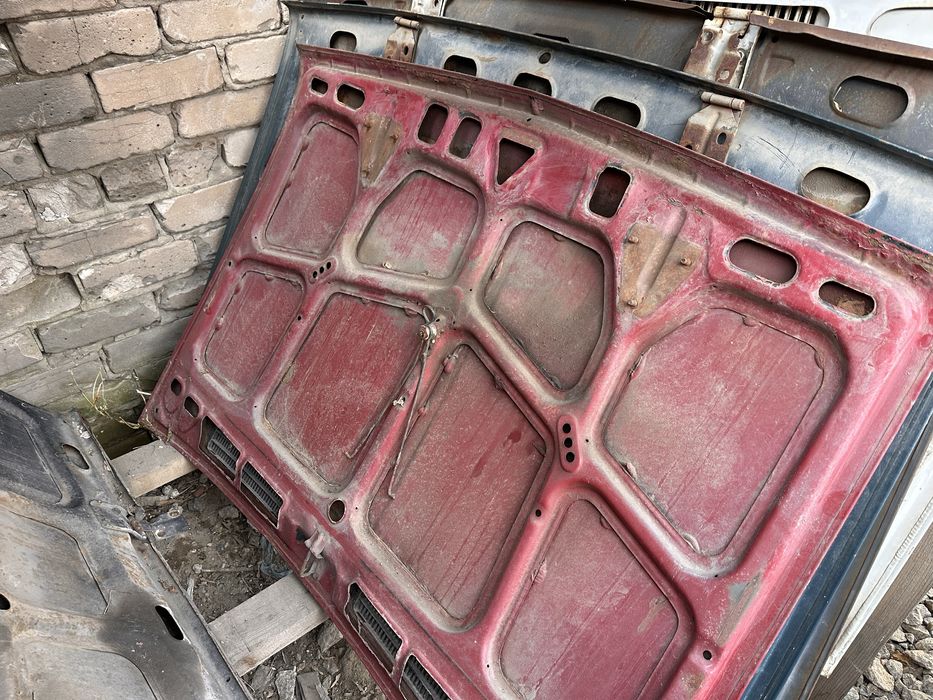 Капот на все модели Ваз