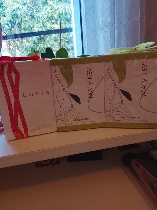 Продам парфюм , парфюм.