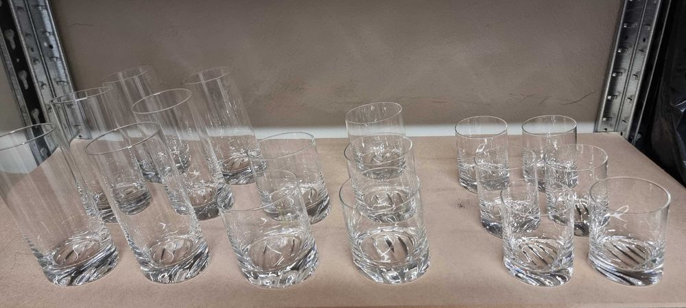 Наклонени Чаши - 17 бр.