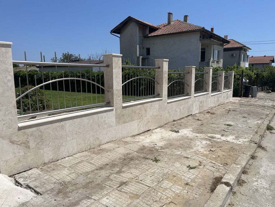 Алуминиеви парапети и огради