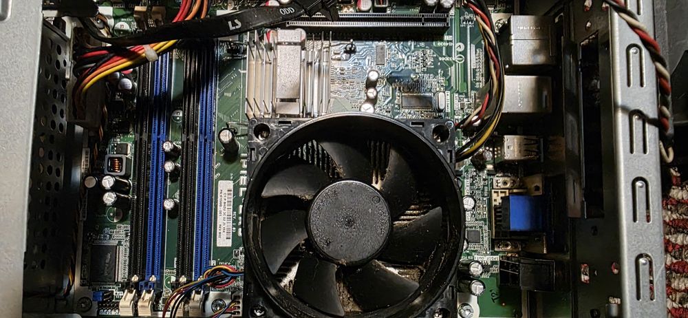 Sistem HP Pro 3120 SFF incomplet(de construit sau pentru piese). pies