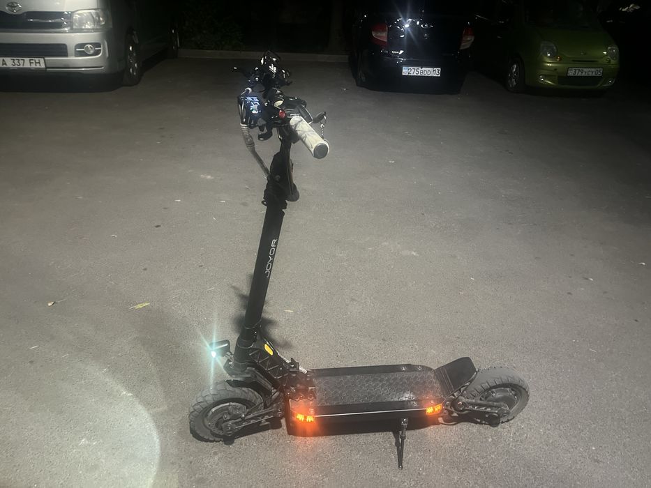 Электросамокат JOYOR S10SZ