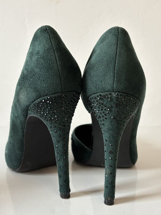 Продам туфли бренда Vallenssia