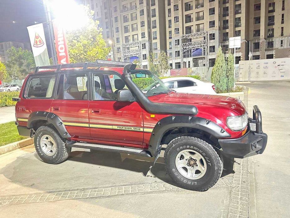 Toyota Land Cruiser 80