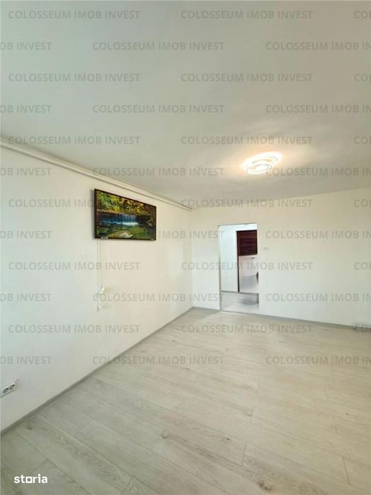 Garsoniera | renovata integral | etaj intermediar - zona Noua