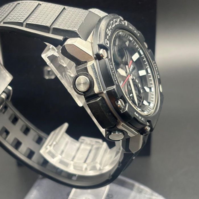 G Shock GST B300 1Ajf