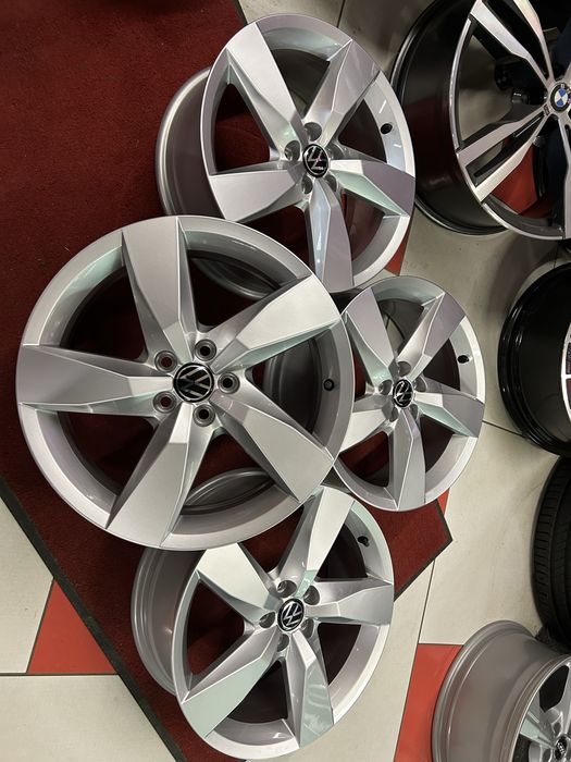 17 Цола 5х100 Skoda Scala Kamiq Fabia VW T Cross Tiago Polo  Original