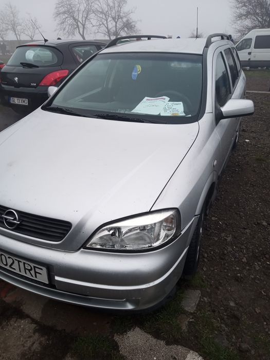 Vând Opel Astra g