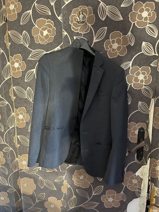 Сиво мъжко саке