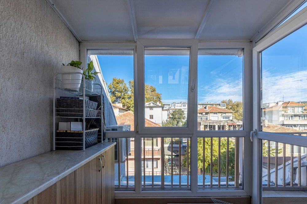 Продава се Тристаен апартамент в Варна, Цветен квартал - 125 кв.м за 2140 €/кв.м - Снимка #7