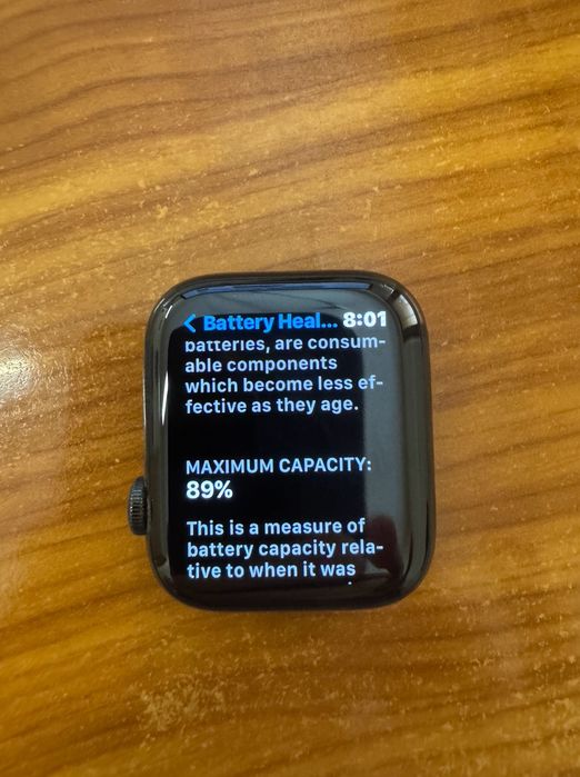 Apple Watch series 5 Stainless Steel Space Black LTE+GPS - 44mm.WR 50m