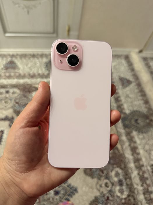 iPhone 15 в хорошем состоянии