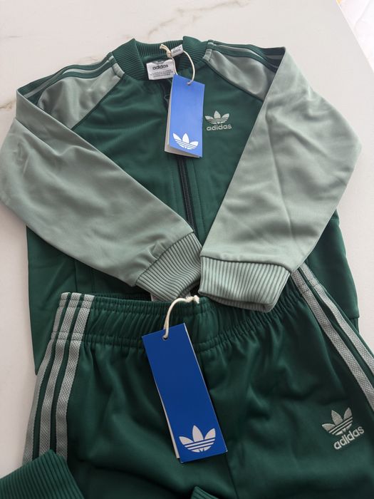 Комплект Adidas - НОВ С ЕТИКЕТ