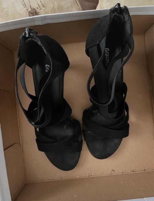 Sandale cu toc negre Graceland