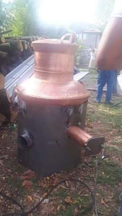 Vând cazane de țuică din cupru alimentar
