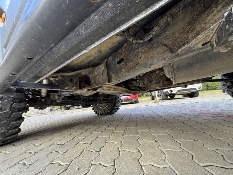 Nissan patrol y60  ( autoutilitara import spania )