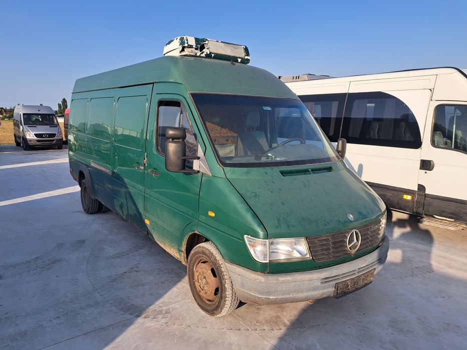 Мерцедес Спринтер 412 2.9 ТДИ Mercedes Sprinter 412 2.9 TDI НА ЧАСТИ