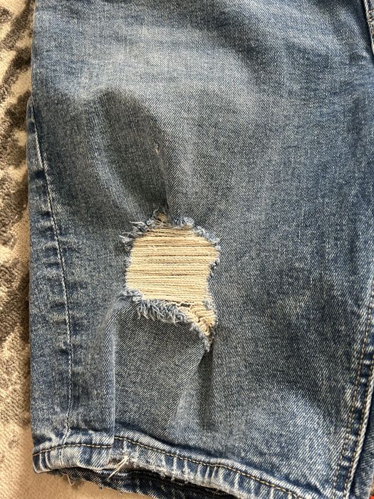 Pantaloni scurti barbati 50 lei