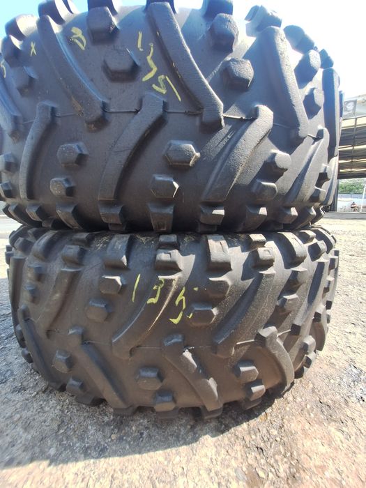 2 anvelope atv 25x8-12 Heng