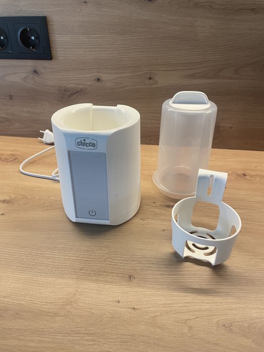 Chicco sterilizator si incalzitor de biberoane