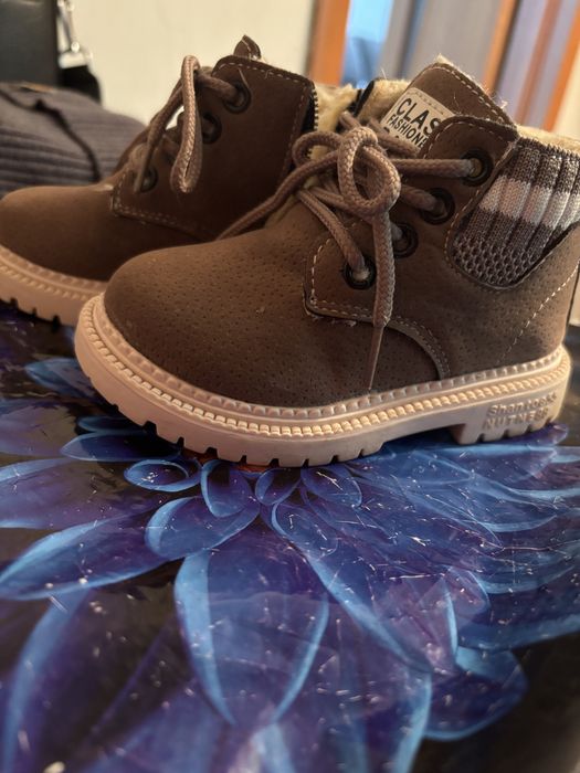 Ботиночки детские