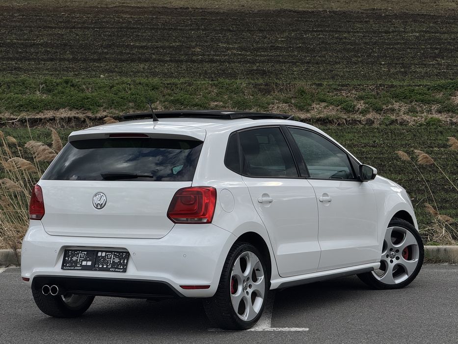 Volkswagen Polo GTI ~DSG7~ Panoramic ~ Top ~ 2012