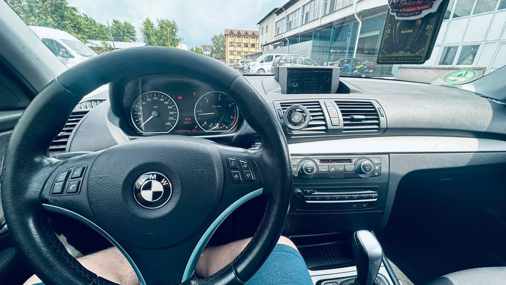 BMW 1 Series 2009 — imagine 16
