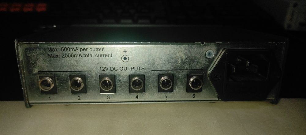 Универсальный блок питания Kramer VA-50P