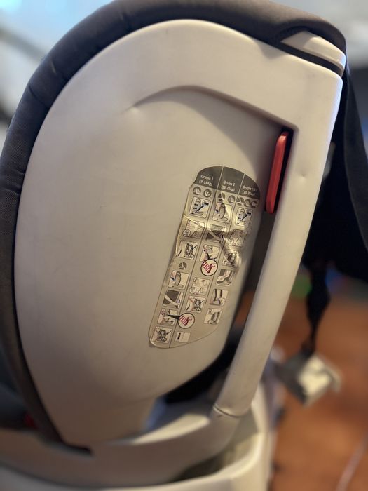 Scaun auto cu Isofix COCCOLLE 9-36 kg,