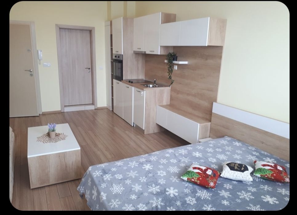 Дава се под наем Едностаен апартамент в София, Студентски град - 37 кв.м за 408 € - Снимка #1