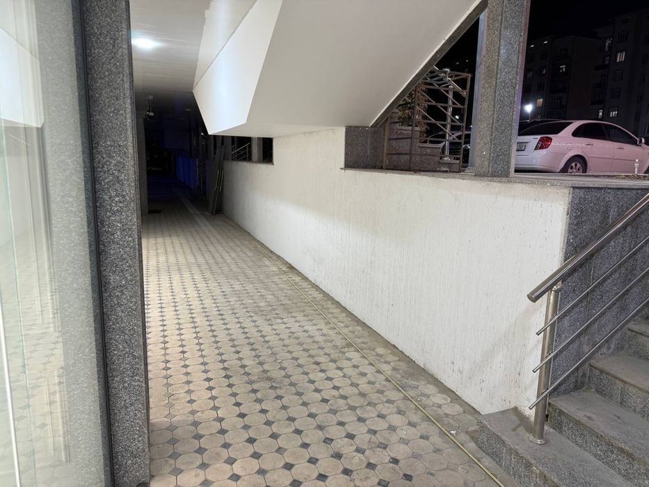 Продается нежилое помещение, сокольный этаж!