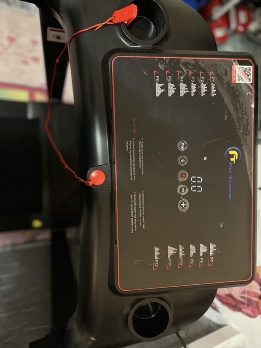 Banda de alergat  suportata 130 kg folosita de cateva ore! Ca noua